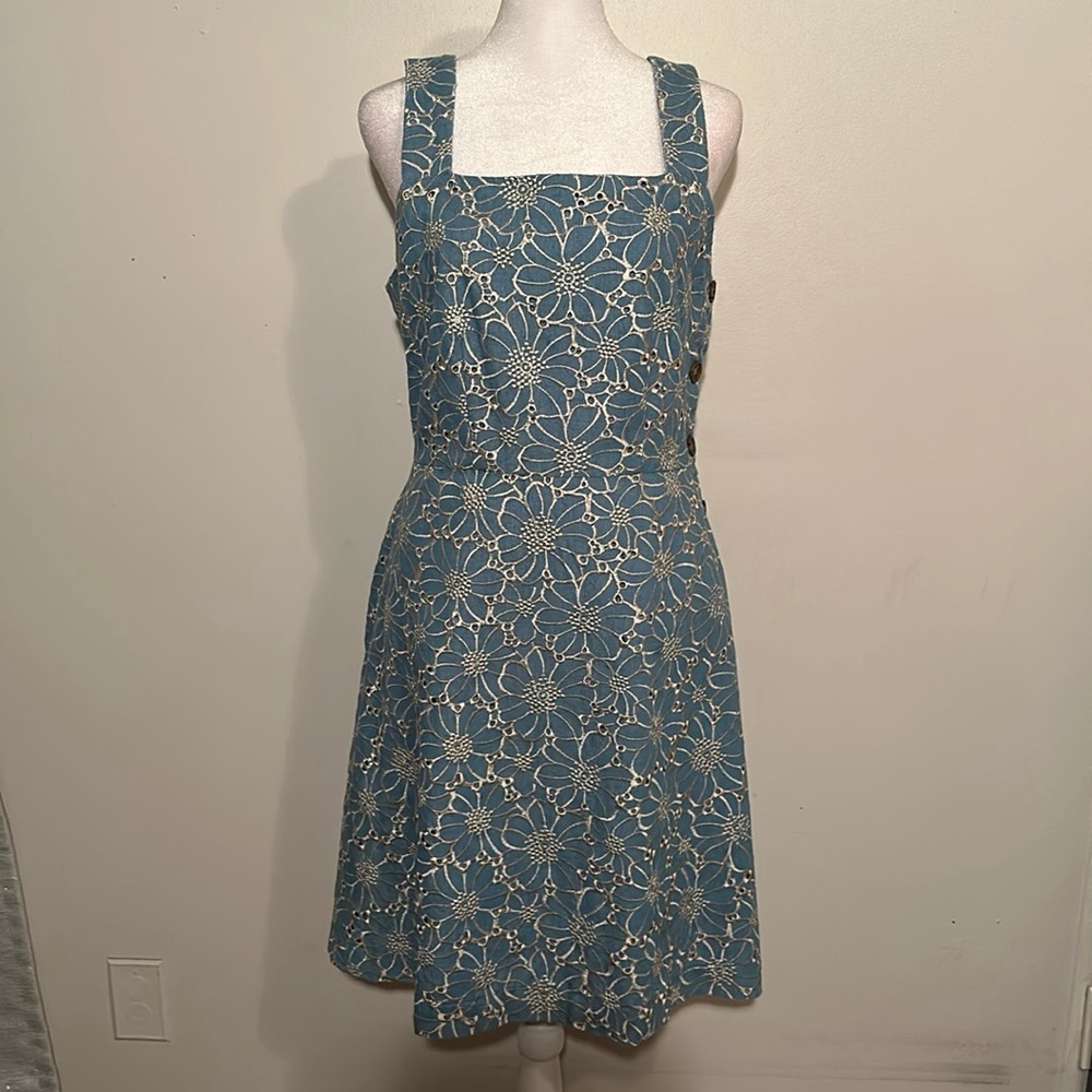 Maggy London Blue with Silver Embroidered Flowers Size 10 Dress.